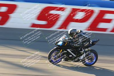 media/Jan-21-2022-Fastrack Riders (Fri) [[90b5309cc6]]/Level 4/Session 1 Front Straight/